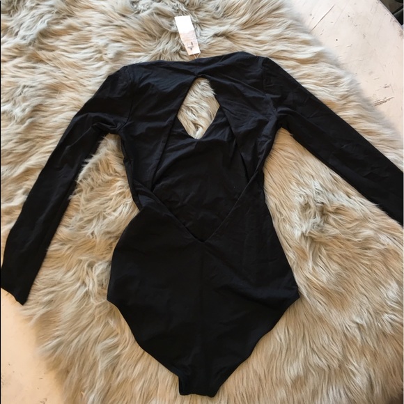 Volcom wetsuit - Picture 2 of 2